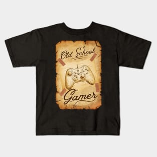 Elder Gamer - Show off your love for gaming with a humorous and relatable design Kids T-Shirt